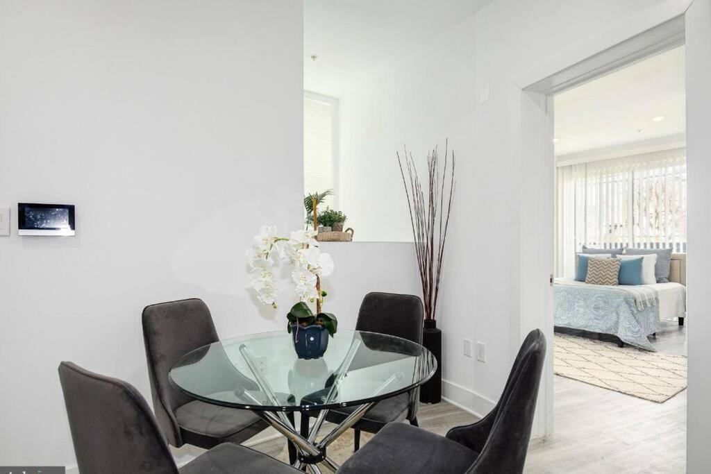 Amazing Capital Hill Apt , Step Away Gym, Shopping Washington Exterior foto